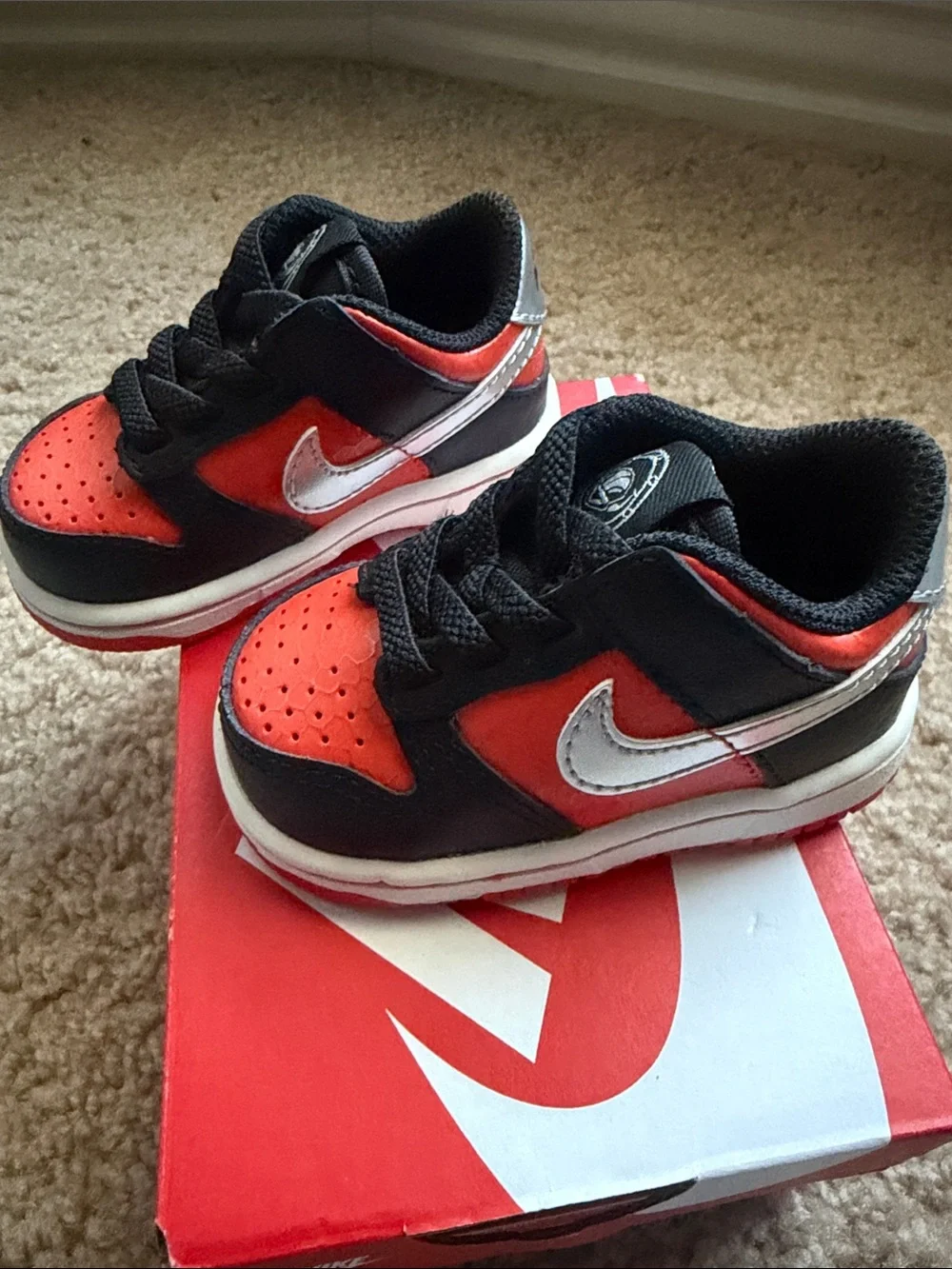 Baby Nike Blazer Mid ‘77 Orange and Black Low-Top Sneakers